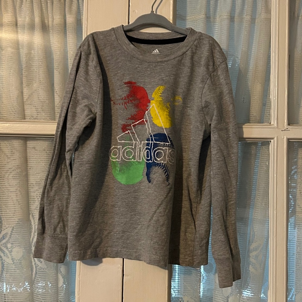 😉Bundle Days😉 Boys Adidas Paint Splatter Gray Long Sleeved Shirt Boys Size 5